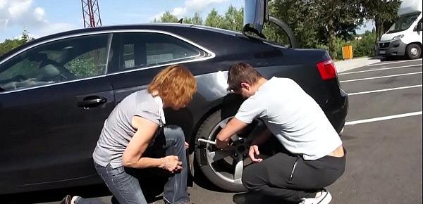  Grandma gets fucked hard outdoors after an auto repair